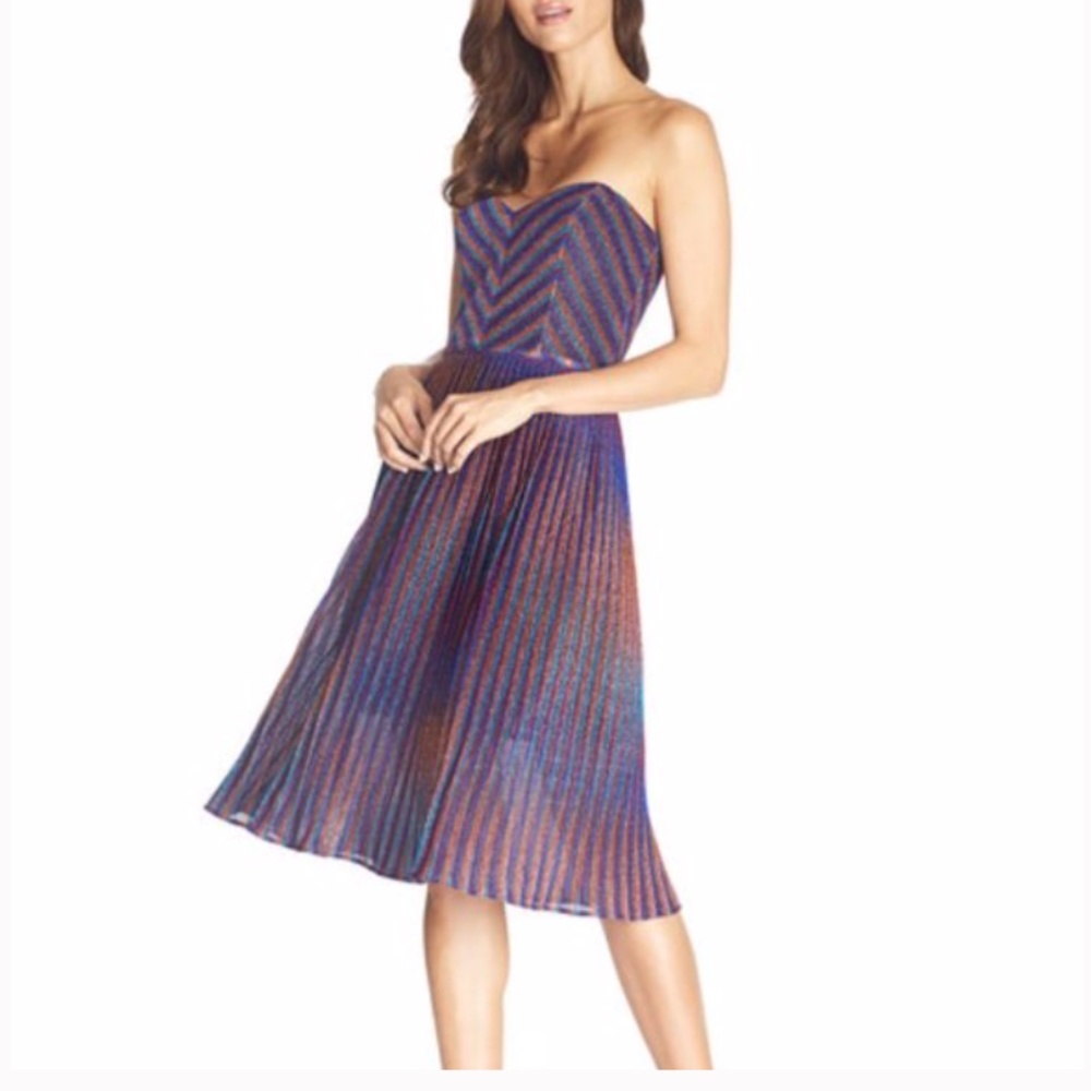 NWT Dress the Population Rosalie Strapless Dress